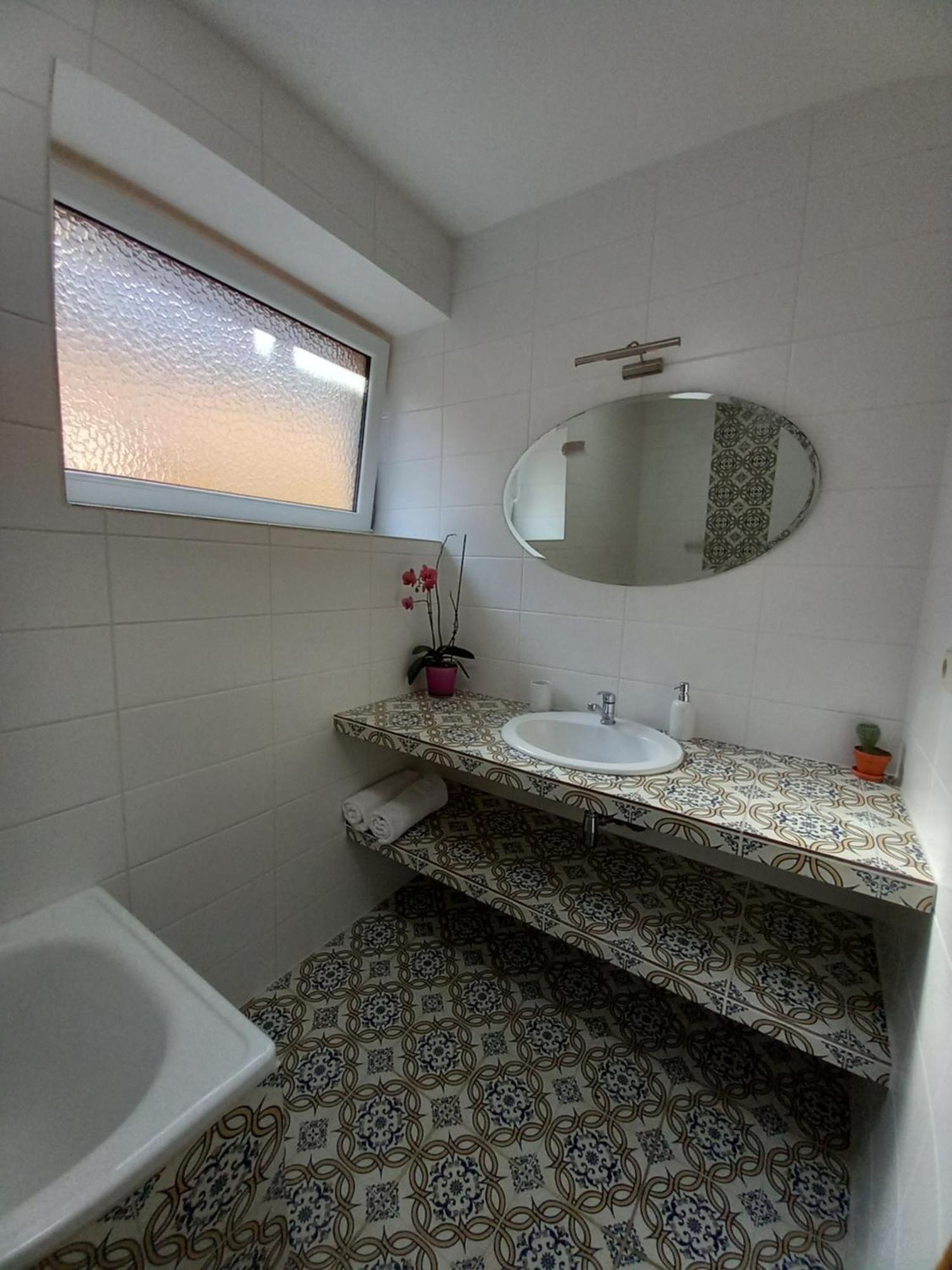 Appartement Spi V Kuklenach 1 à Hradec Králové Extérieur photo